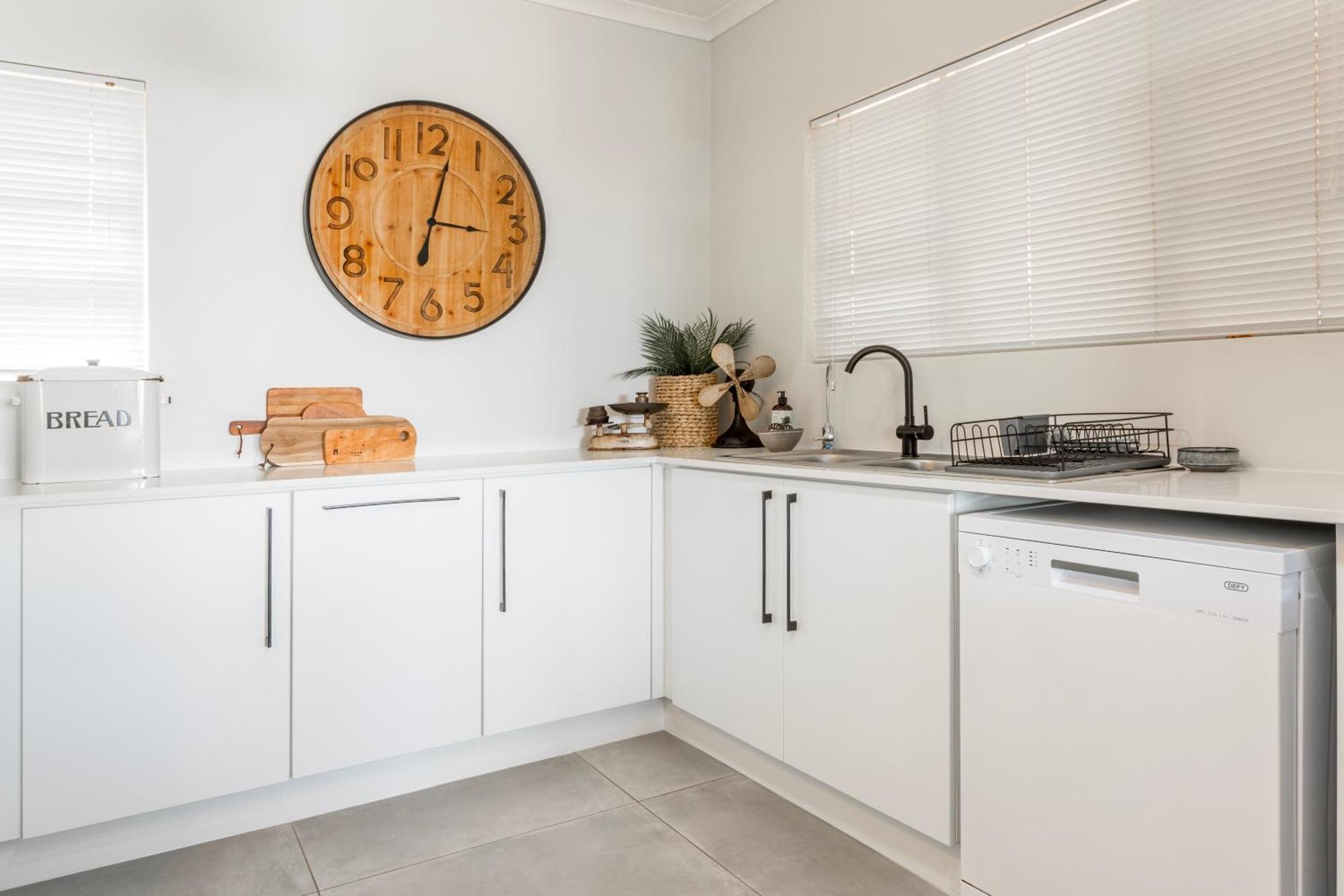 Appartement Sea La Vie- Trendy With Solar Power & Sea Views Ballito