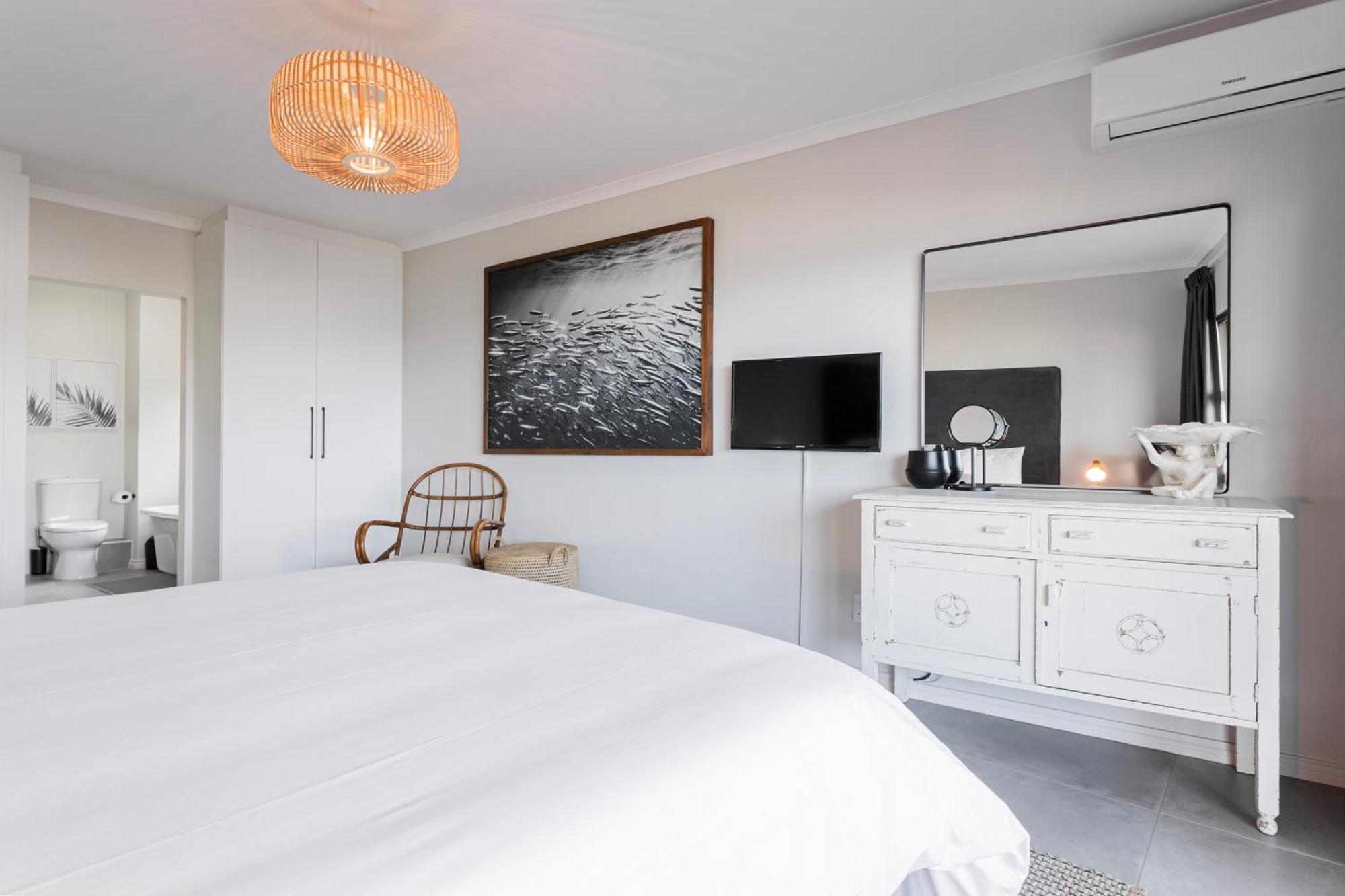 Appartement Sea La Vie- Trendy With Solar Power & Sea Views Ballito