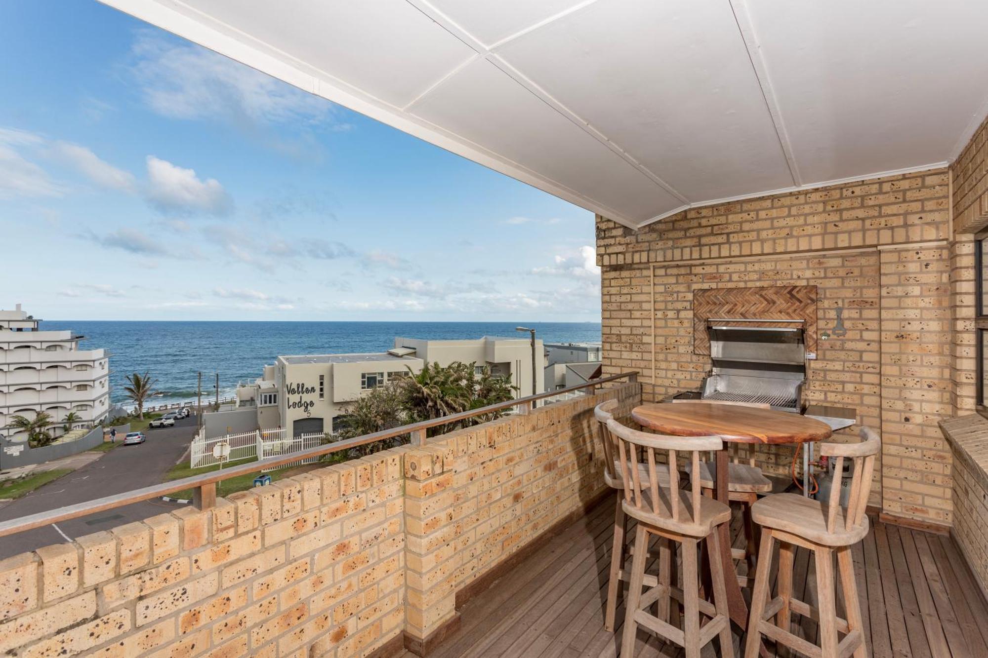 Sea La Vie- Trendy With Solar Power & Sea Views Ballito